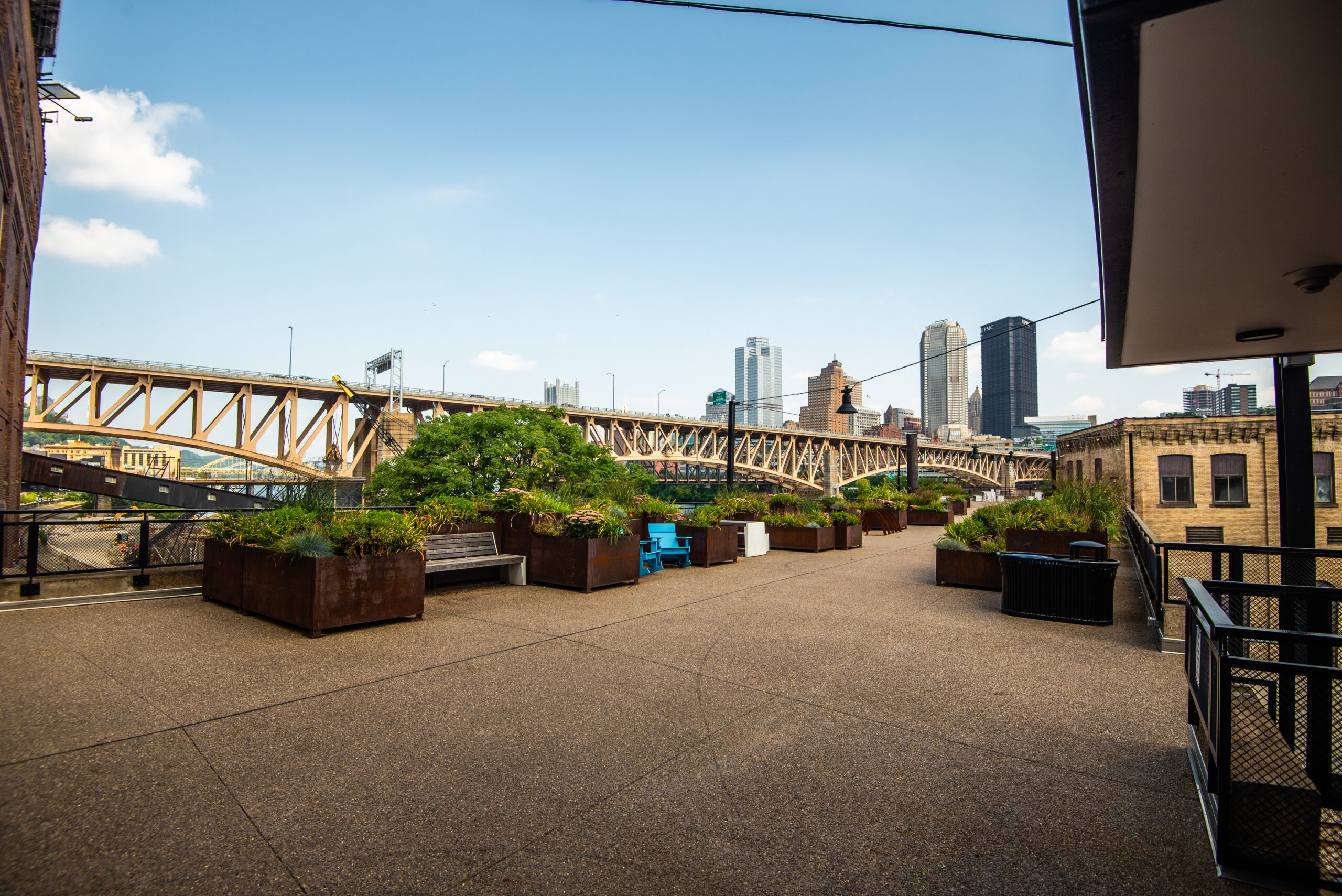 Highline-Exterior-Skyline